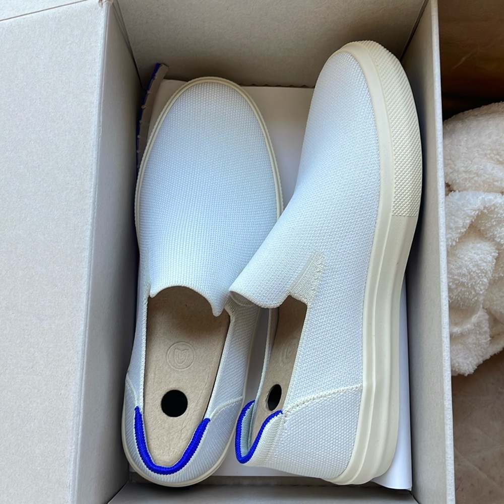 Rothy’s White City Sneakers! Women’s size 10.5, Men’s size 9